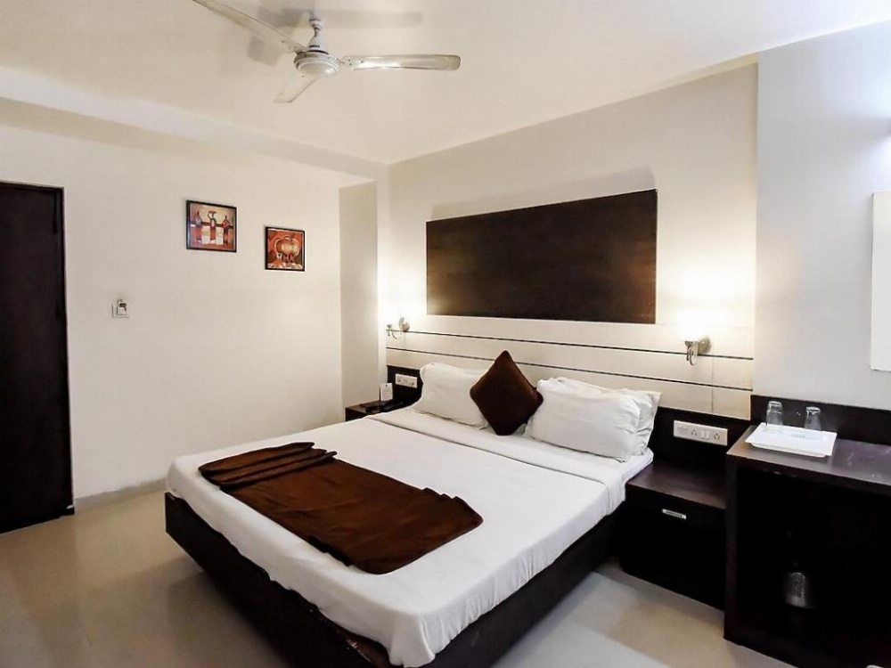 Hotel Anushree